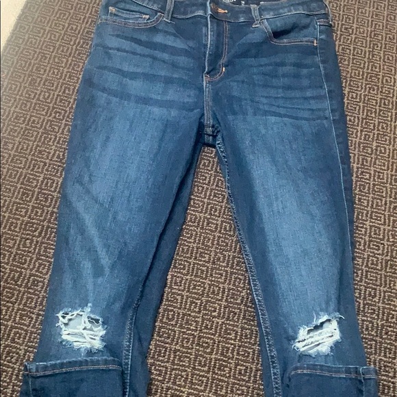 Hollister Denim - Ripped hollister jeans.